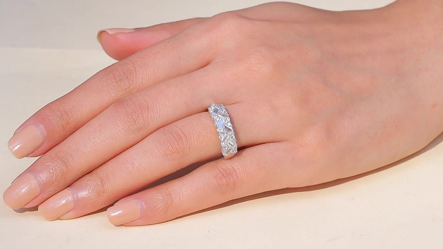 D'Joy White Topaz Ring in Platinum Over Sterling Silver (Size 10.0) 1.50 ctw