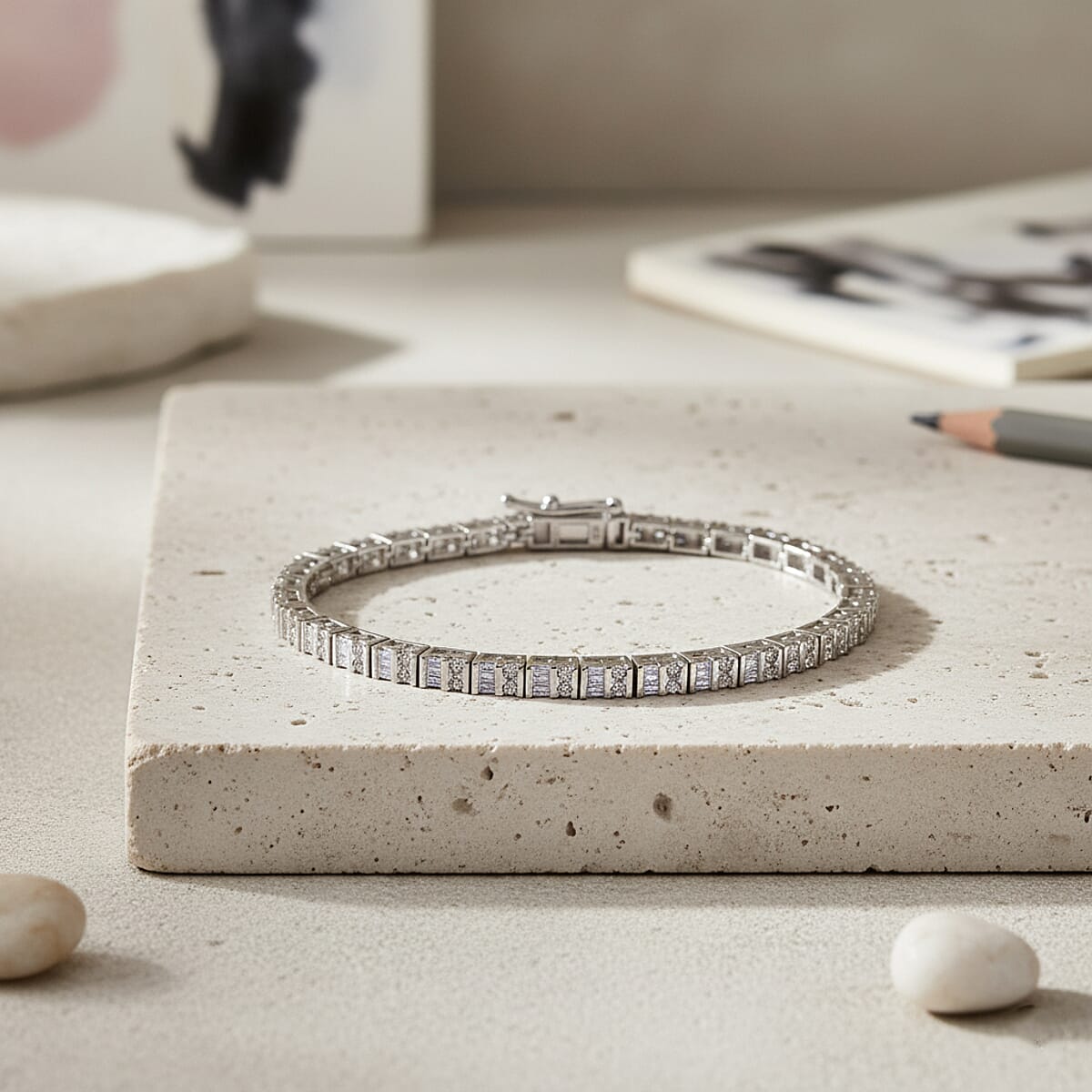 D'Joy Diamond 1.00 ctw Tennis Bracelet in Rhodium Over Sterling Sil (7.25 In)  image number 2