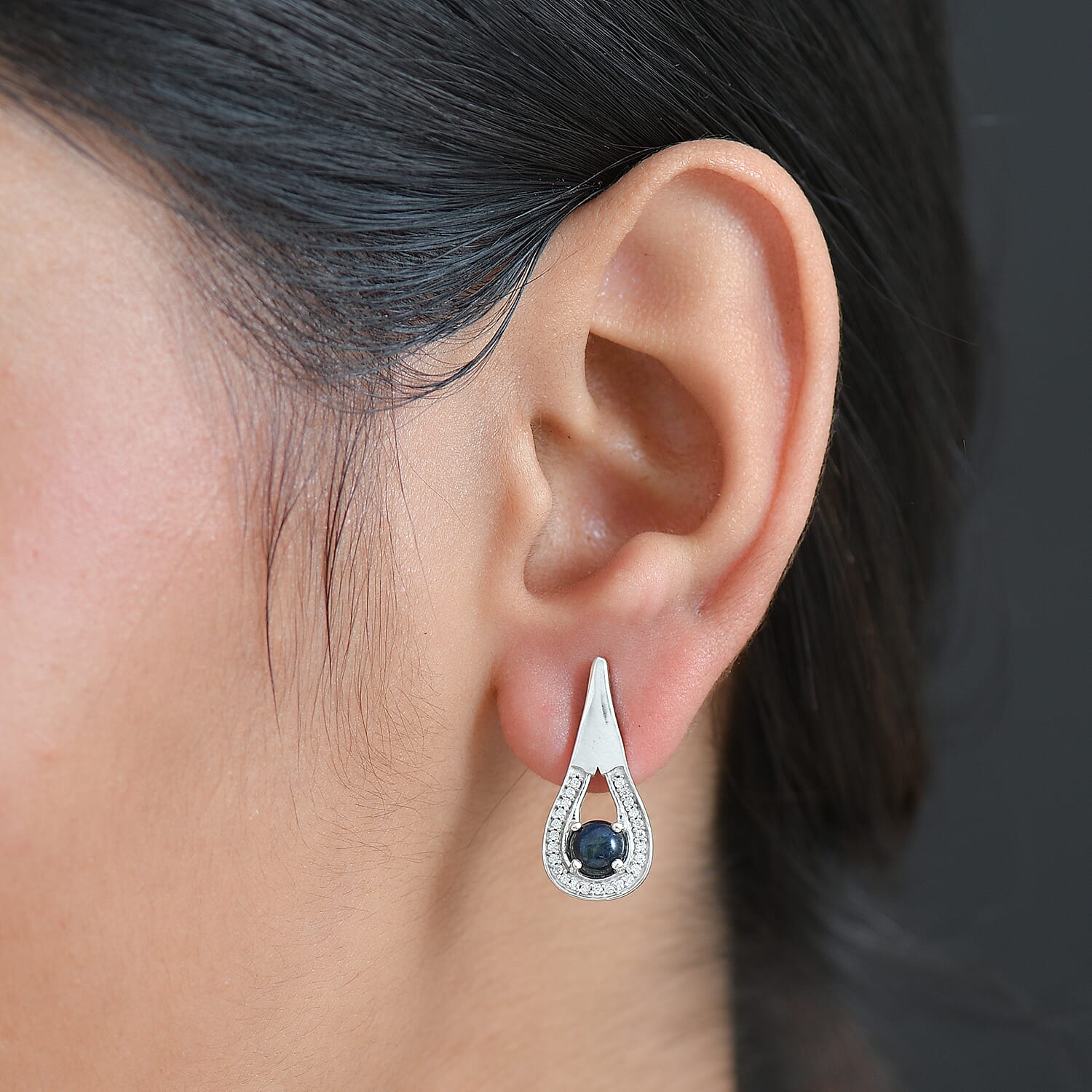 Default Title - Product card gallery slide 3 (10146449522971)