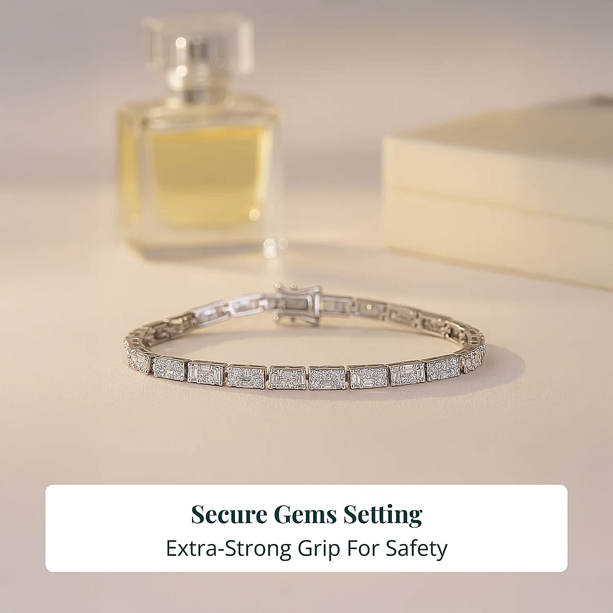 Doorbuster Luxuriant Lab Grown Diamond G-H SI 3.00 ctw Art Deco Bracelet in Rhodium Over Sterling Silver (6.50 In) image number 4