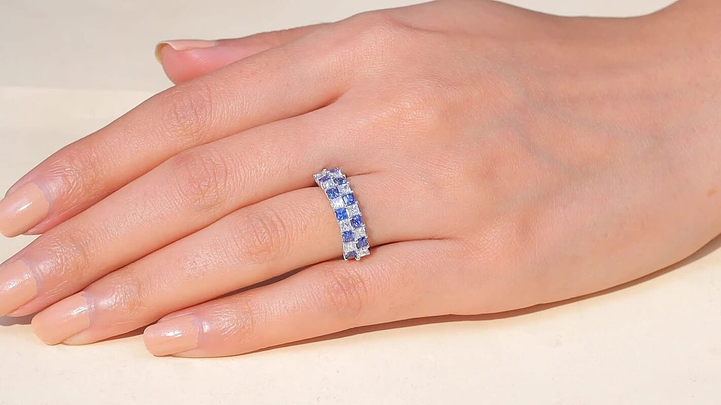 Certified & Appraised 10K White Gold AAA Ceylon Sapphire,Luxuriant Diamond (G-H, SI) Band Ring (Size 10) 2.05 ctw