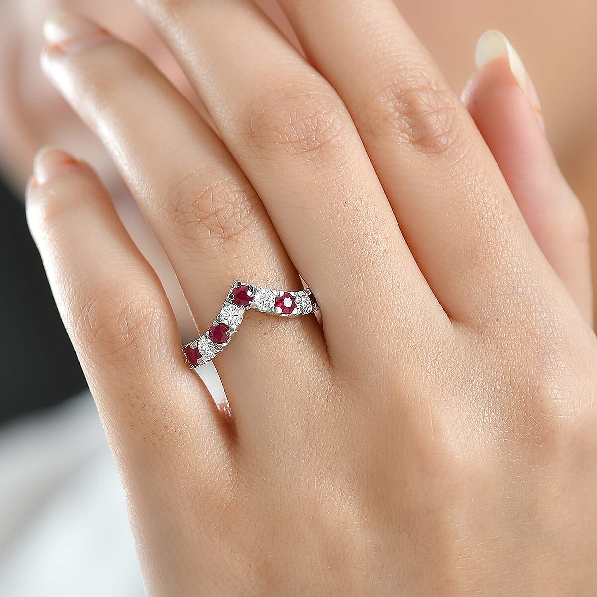 Certified & Appraised AAA Montepuez Ruby, Diamond Ring in 10K White Gold 1.28 ctw (Size 7.0) image number 2