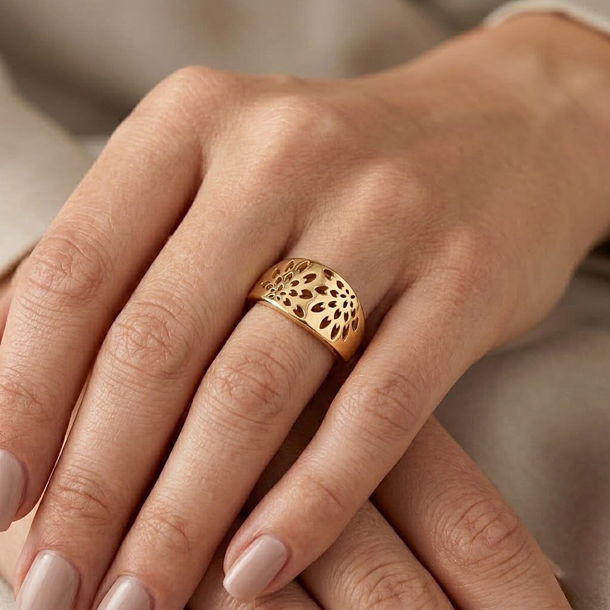 EverTrue Bronzella Collection Ring in 18K YG Plated Bronze (Size 10.0) image number 2