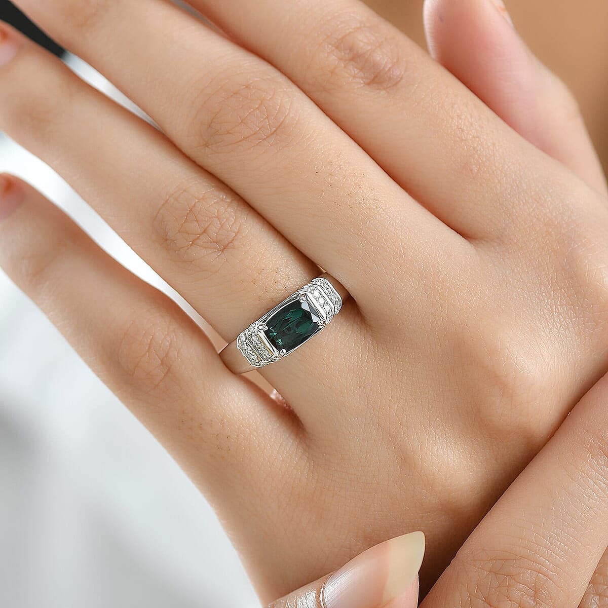 Certified & Appraised Luxoro AAA Monte Belo Indicolite and I2 Diamond 1.50 ctw Men's Ring in 10K White Gold 4.25 Grams image number 2