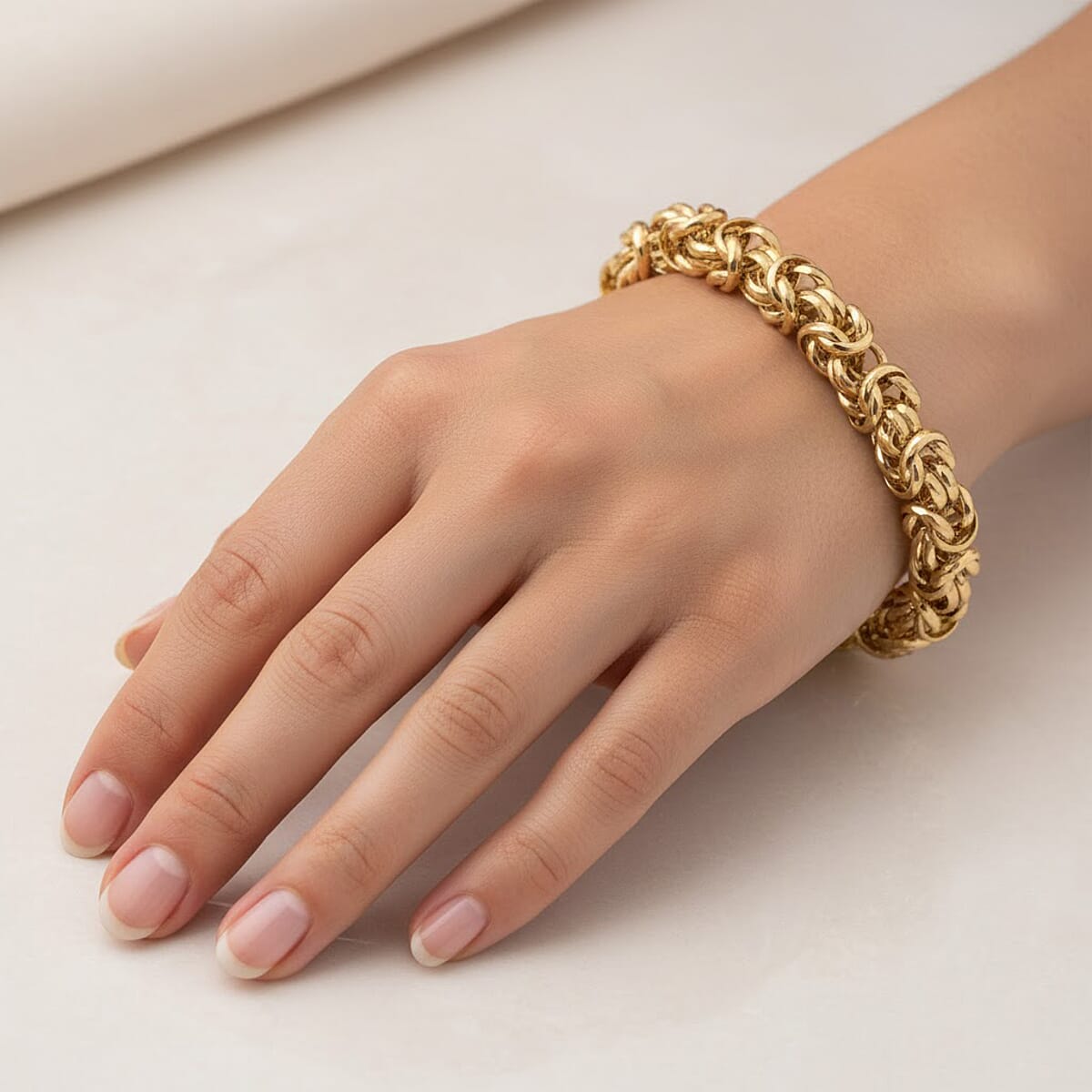 La Bella Italian Fancy Byzantine Chain Bracelet in 14K Yellow Gold Over Sterling Silver (8.00 In) 20.25 Grams image number 2