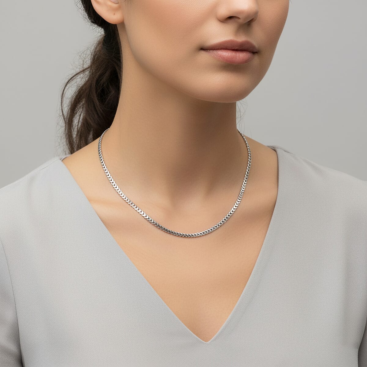 Italian 3.50 Square Wheat Chain Necklace in Rhodium Over Sterling Silver 21.60 Grams 30 Inches image number 2