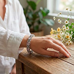 Pink Magic Color Glass Interlock Weave Chain Bracelet in Stainless Steel (8-10In)