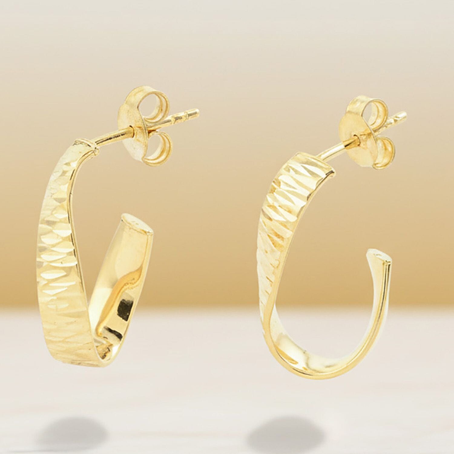 Italian Twisted Half Oval Earrings in 14K Yellow Gold 2 Grams