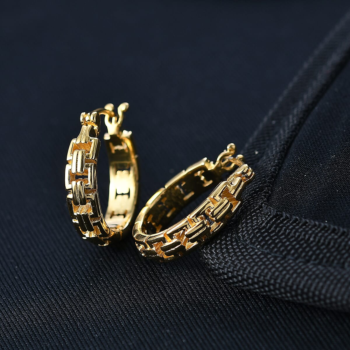 EverTrue Bronzella Collection Link Hoop Earrings in 18K YG Plated Bronze image number 1