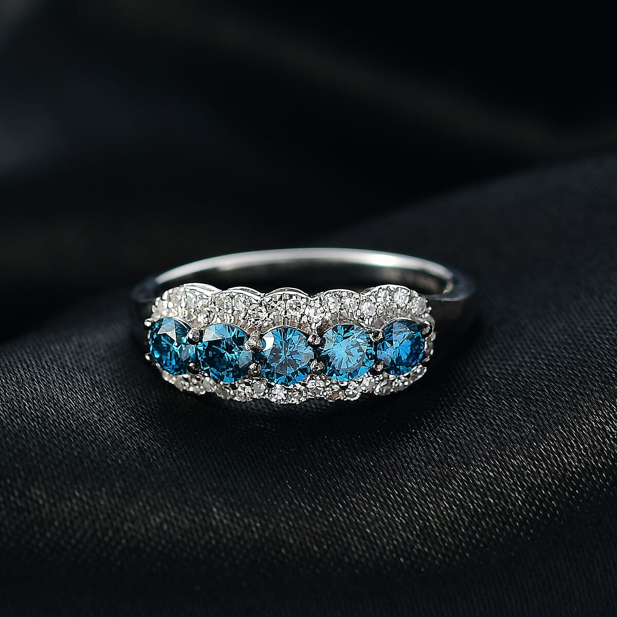 Luxuriant Lab Grown Blue Diamond (IR) and Lab Grown Diamond SI 1.00 ctw Blue Lumin Ring in Rhodium Over Sterling Silver (Size 7.0) image number 1