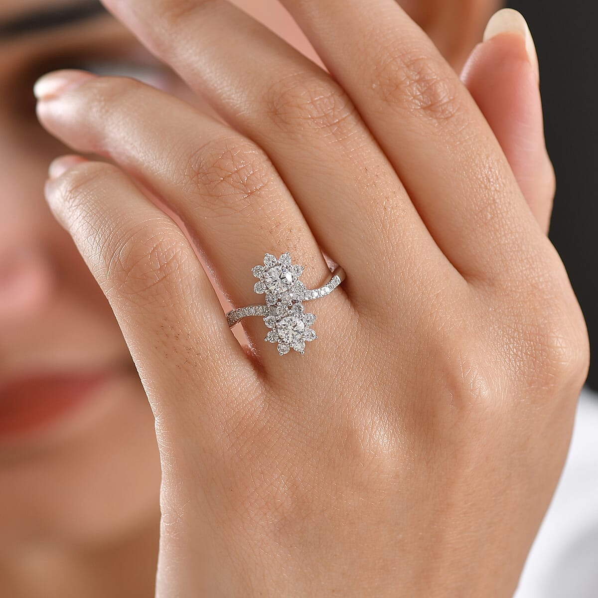 Luxuriant Lab Grown Diamond G-H SI 1.00 ctw Twin Aura Ring in Rhodium Over Sterling Silver (Size 6.0) image number 2