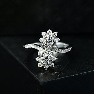 Luxuriant Lab Grown Diamond (G-H, SI) Ring in Rhodium Over Sterling Silver 1.00 ctw (Size 9.0)