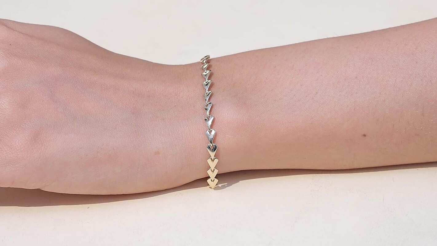 Luxoro Link Bracelet in 10K Yellow Gold (6.50 In) 5.15 Grams