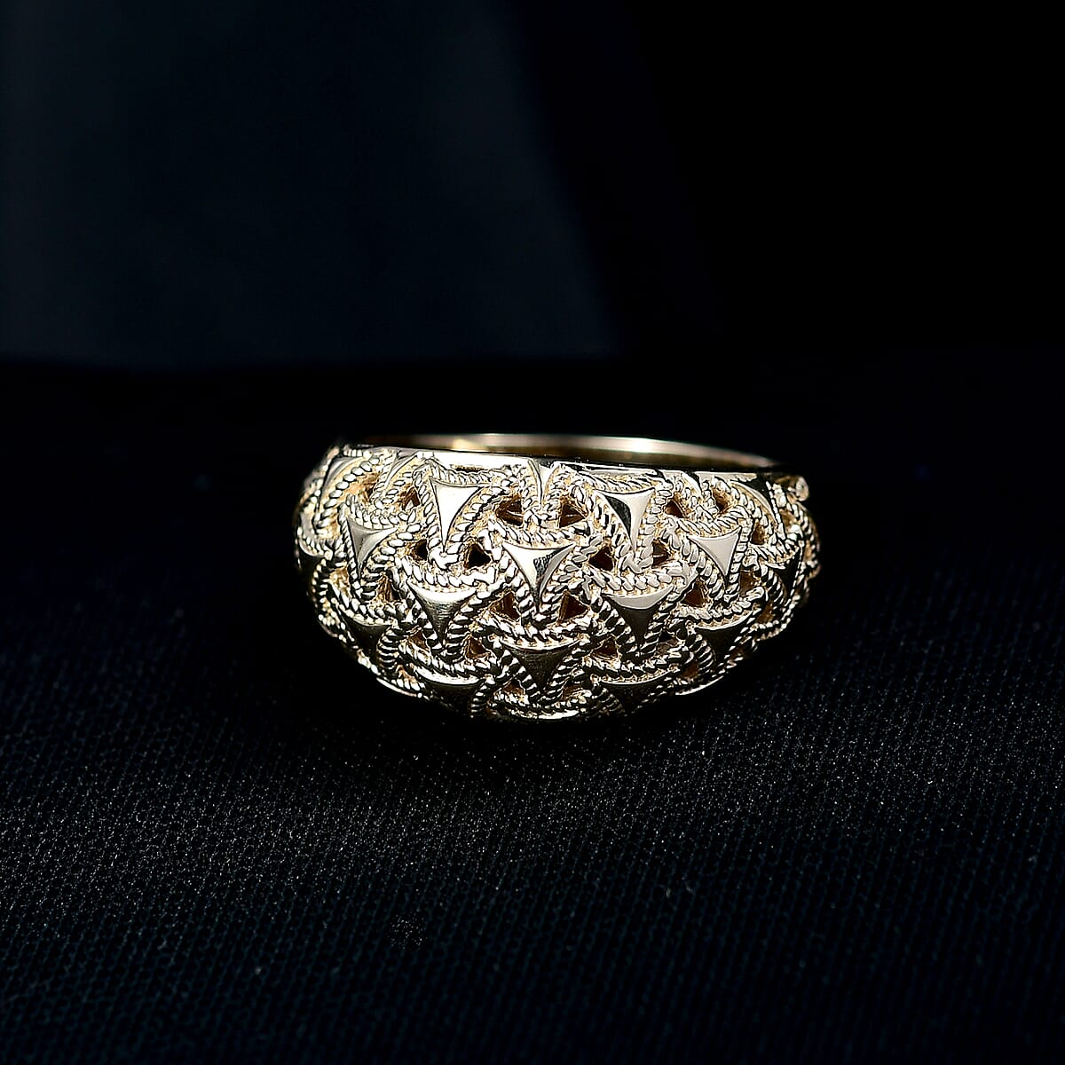 Luxoro Arrow Wave Ring in 10K Yellow Gold (Size 6.0) 4.5 Grams image number 1