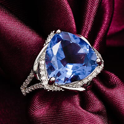 EverTrue Color Change Fluorite (IR) and Moissanite 7.70 ctw Ring in Platinum Bond (Size 7.0)