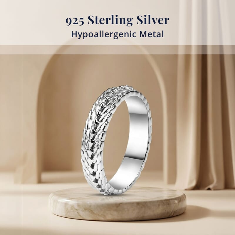 D'Joy Platinum Over Sterling Silver Leaf Vine Band Ring (Size 10.0) (3.60 g)