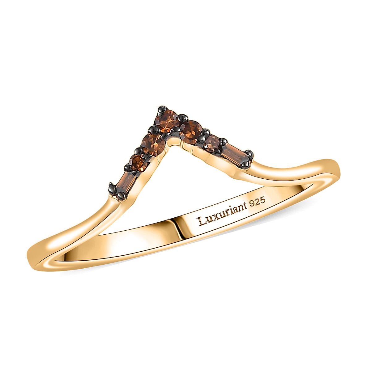 Luxuriant Lab Grown Red Diamond (IR) SI 0.10 ctw Flame Curve Band Ring in 18K Vermeil Yellow Gold Over Sterling Silver (Size 10.0) image number 0