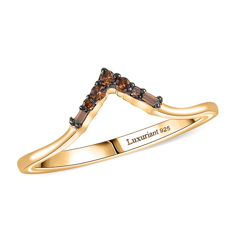 Luxuriant Lab Grown Red Diamond Band Ring in 18K Vermeil YG Over Sterling Silver 0.10 ctw (Size 10.0)