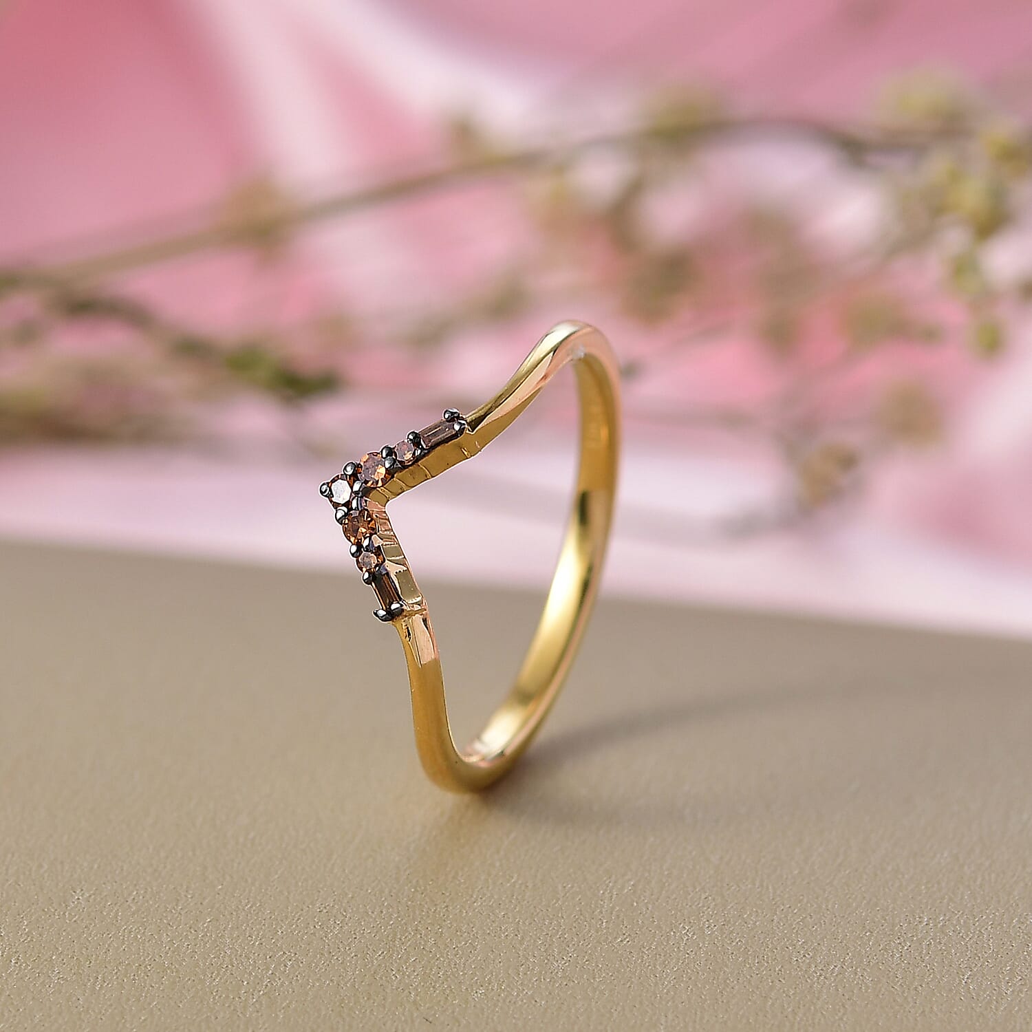 Luxuriant Lab Grown Red Diamond Band Ring in 18K Vermeil YG Over Sterling Silver 0.10 ctw (Size 9.0)