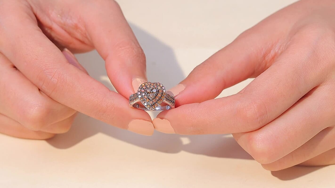 Luxuriant Lab Grown Red Diamond (IR) Scarlet Promise Ring in Rhodium Over Sterling Silver (Size 10.0) 1.00 ctw