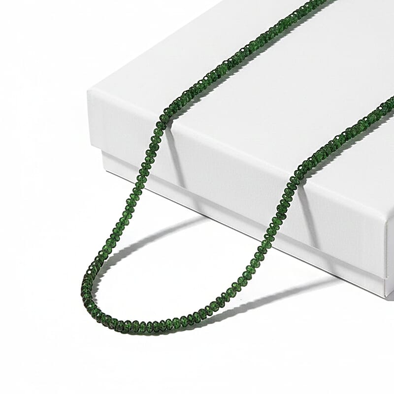 Certified & Appraised Luxoro Premium Chrome Diopside Beaded Graduated 110.00 ctw Necklace 18-20 Inches in 10K Yellow Gold