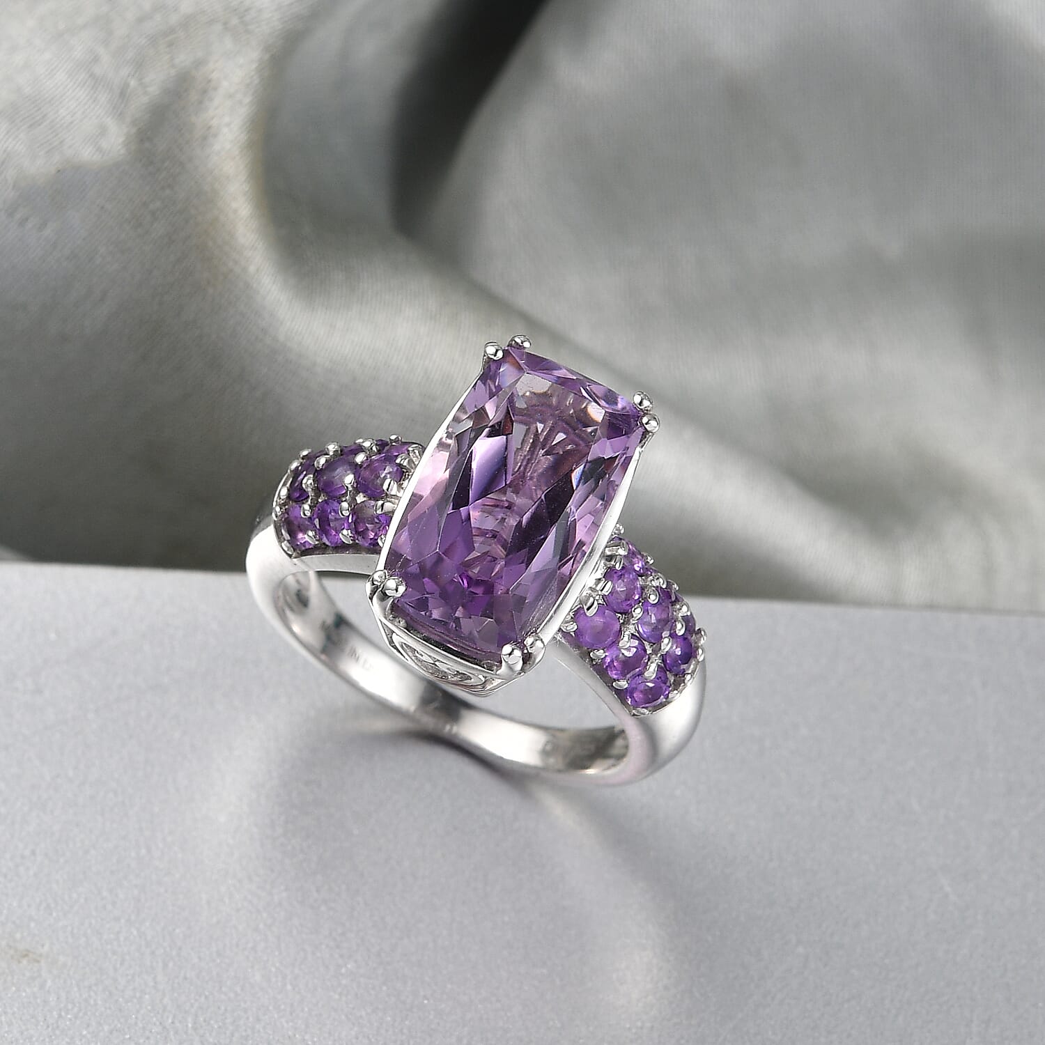 D'Joy Rose De France Amethyst, African Amethyst Ring in Platinum Over Sterling Silver (Size 10.0) 5.30 ctw