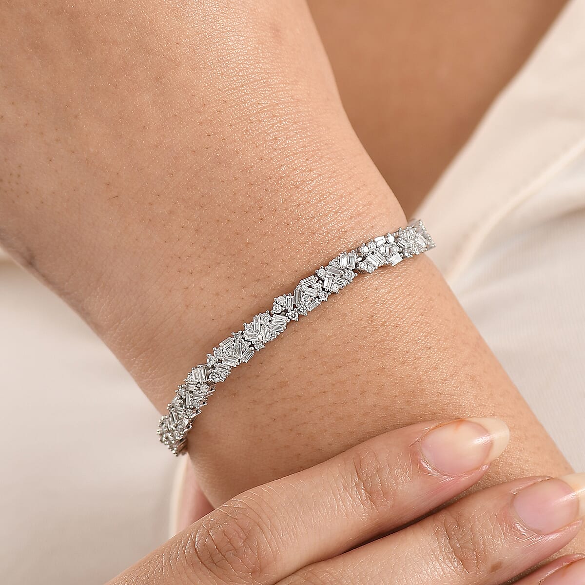 Luxuriant Lab Grown Diamond (G-H, SI) Deco Weave Bracelet in Rhodium Over Sterling Silver (6.50 In) 4.00 ctw image number 2