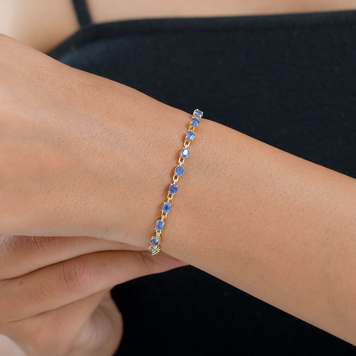 Doorbuster EverTrue Kashmir Kyanite 4.60 ctw River of Serenity Bracelet in 18K Yellow Gold Plated (6.5-8.0In) (Del. in 10-12 Days)  image number 2