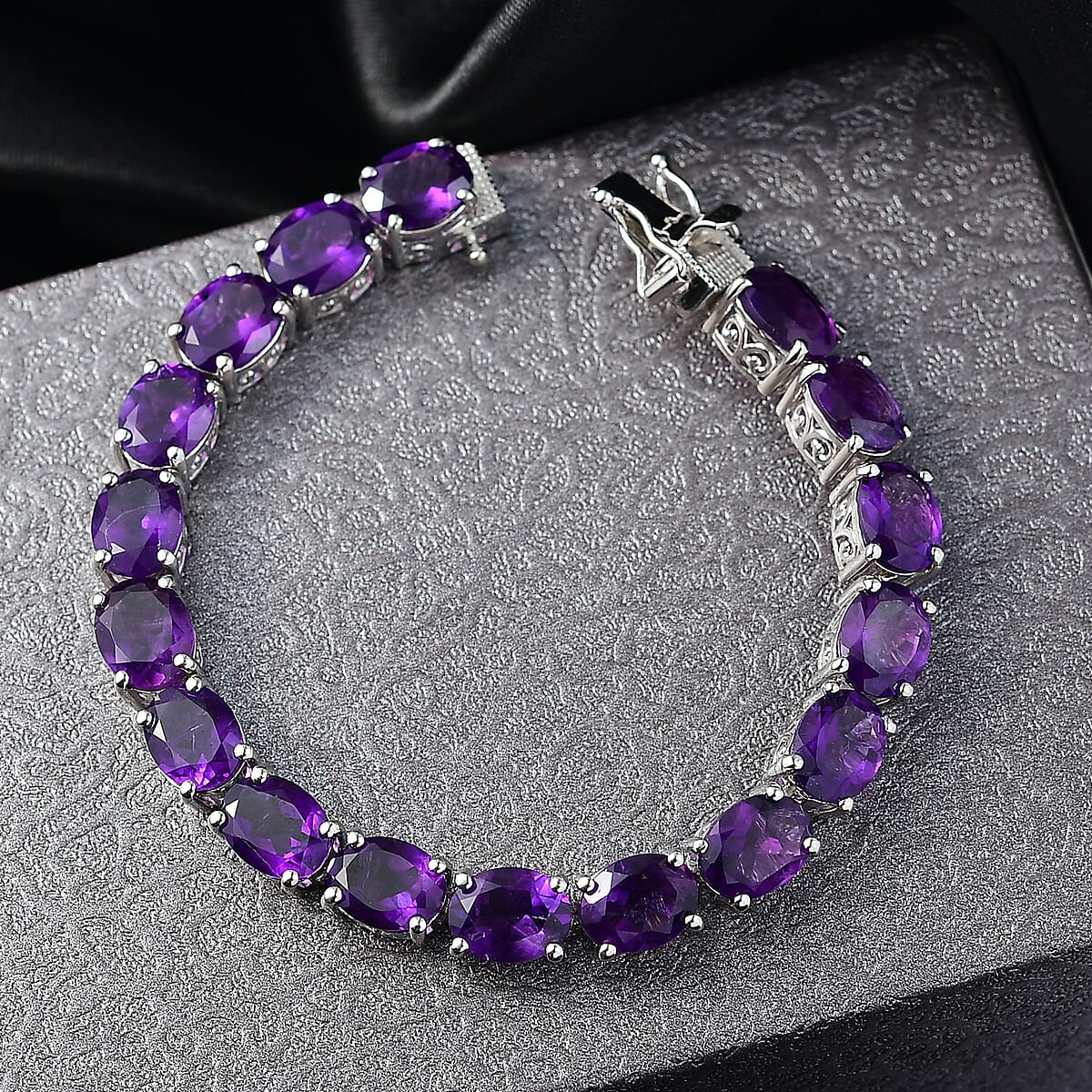 EverTrue African Amethyst 35.70 ctw Vintage Romance Bracelet in Platinum Bond (6.50 In) image number 1