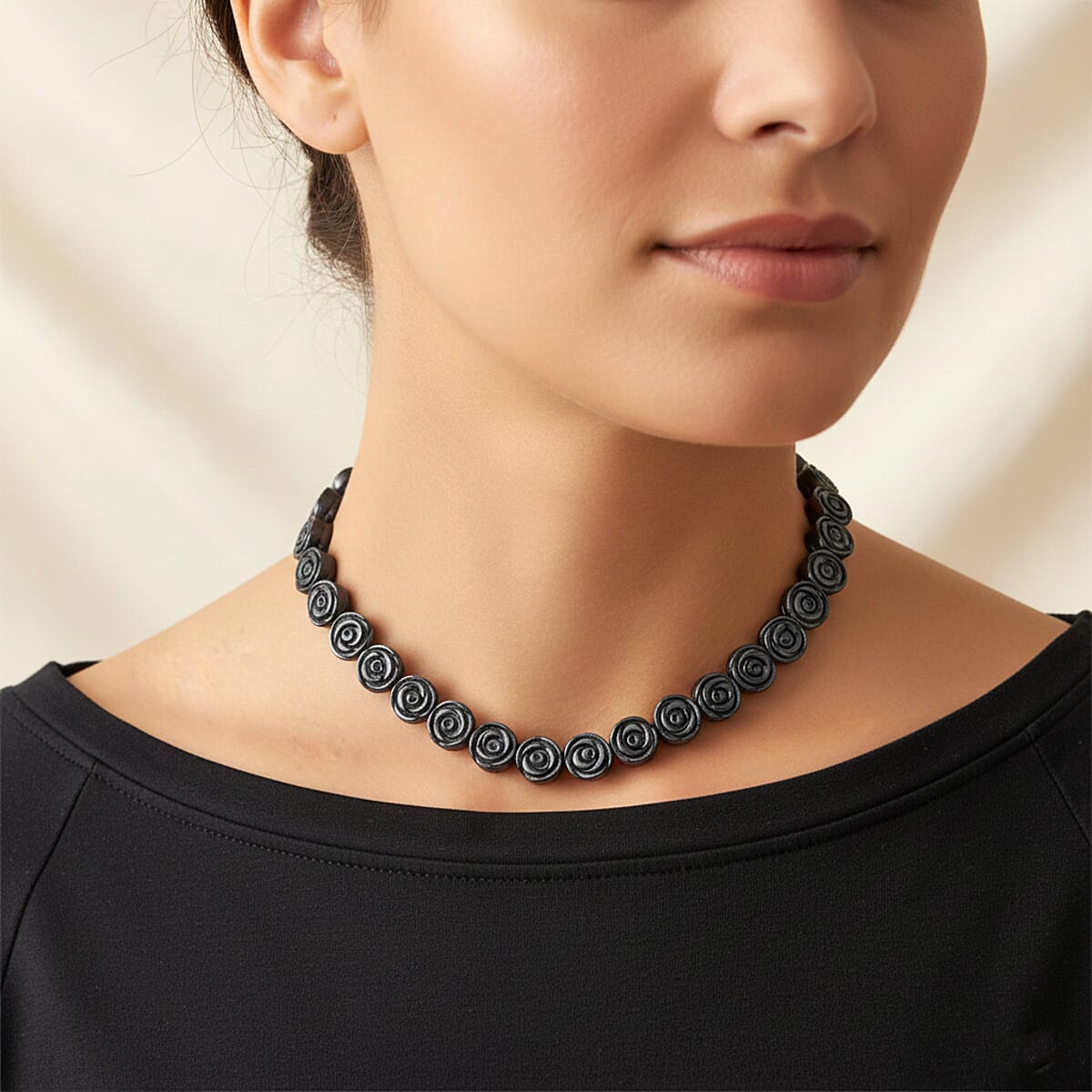 Doorbuster Hematite 337.00 ctw Carved Rose Flower Necklace in Silvertone 21- 23 Inches image number 2