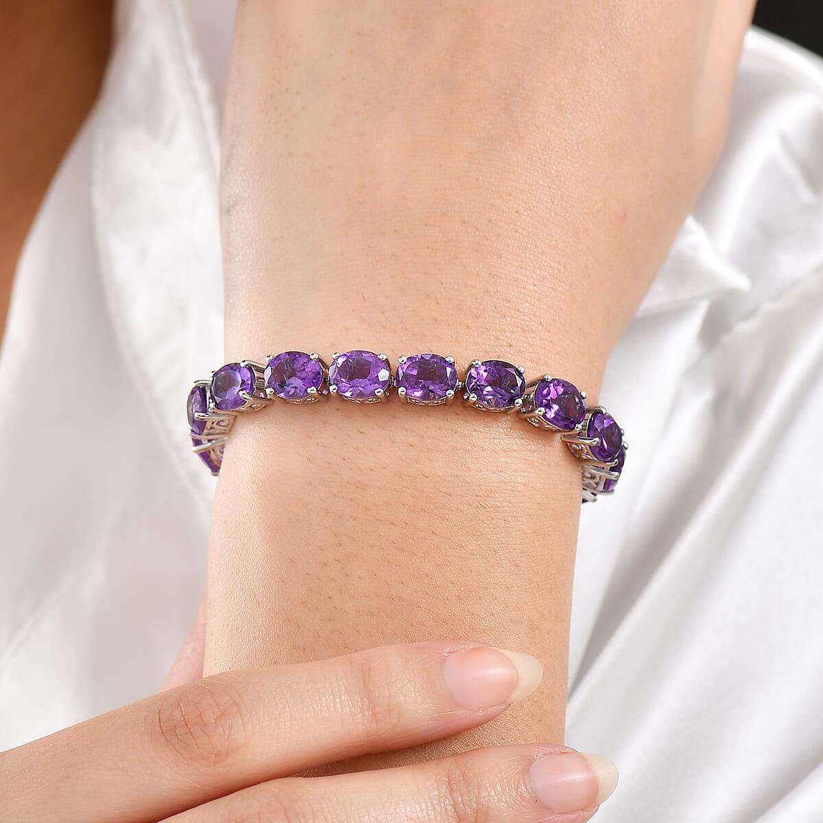 Doorbuster EverTrue African Amethyst 31.75 ctw Vintage Romance Bracelet in Platinum Bo (7.25 In)  image number 2