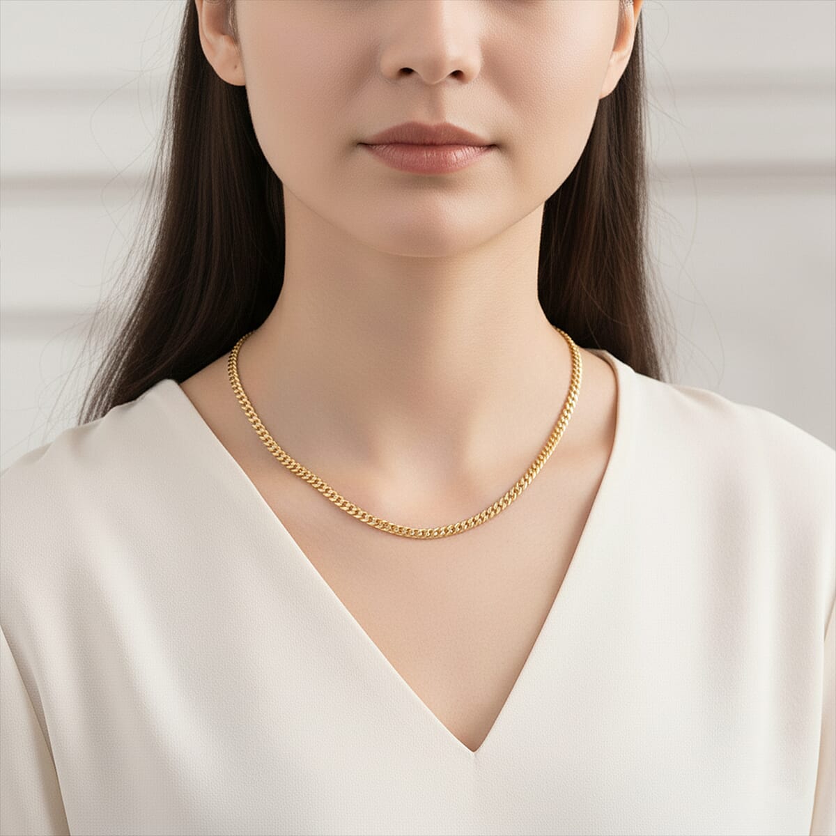 3.6mm Cuban Chain Necklace in 10K Yellow Gold 8.4 Grams 24 Inches image number 2