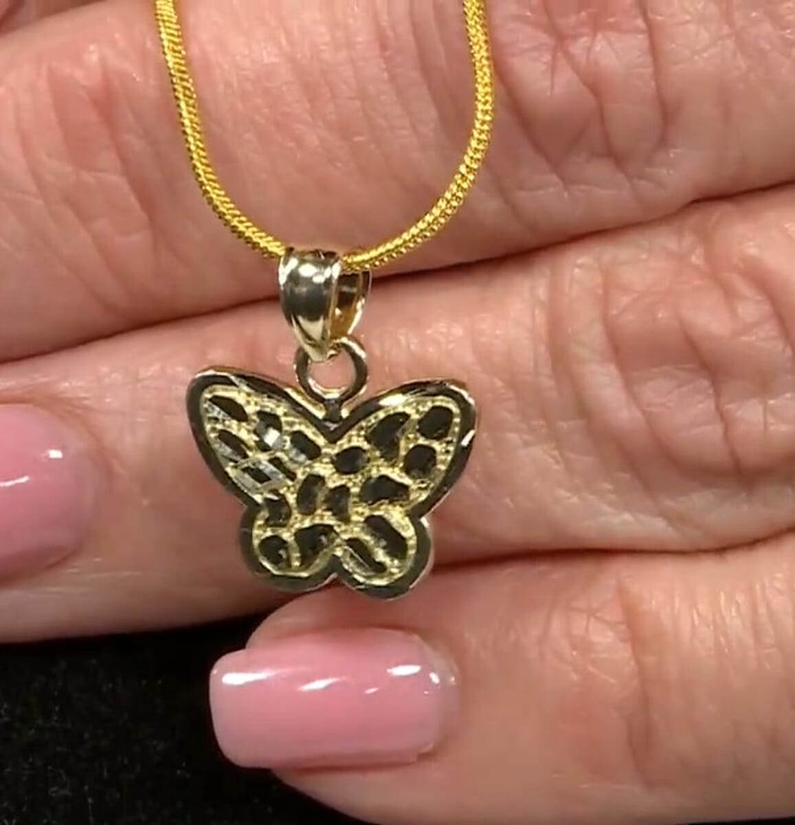 Made in America Butterfly Pendant without Chain in 10K Yellow Gold 1.60 Grams image number 1