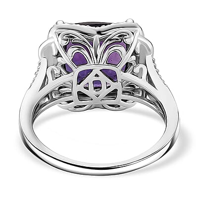 D'Joy AAA Zambian Amethyst and Moissanite 5.65 ctw Poinsettia flower Ring in Rhodium Over Sterling Silver (Size 10.0)