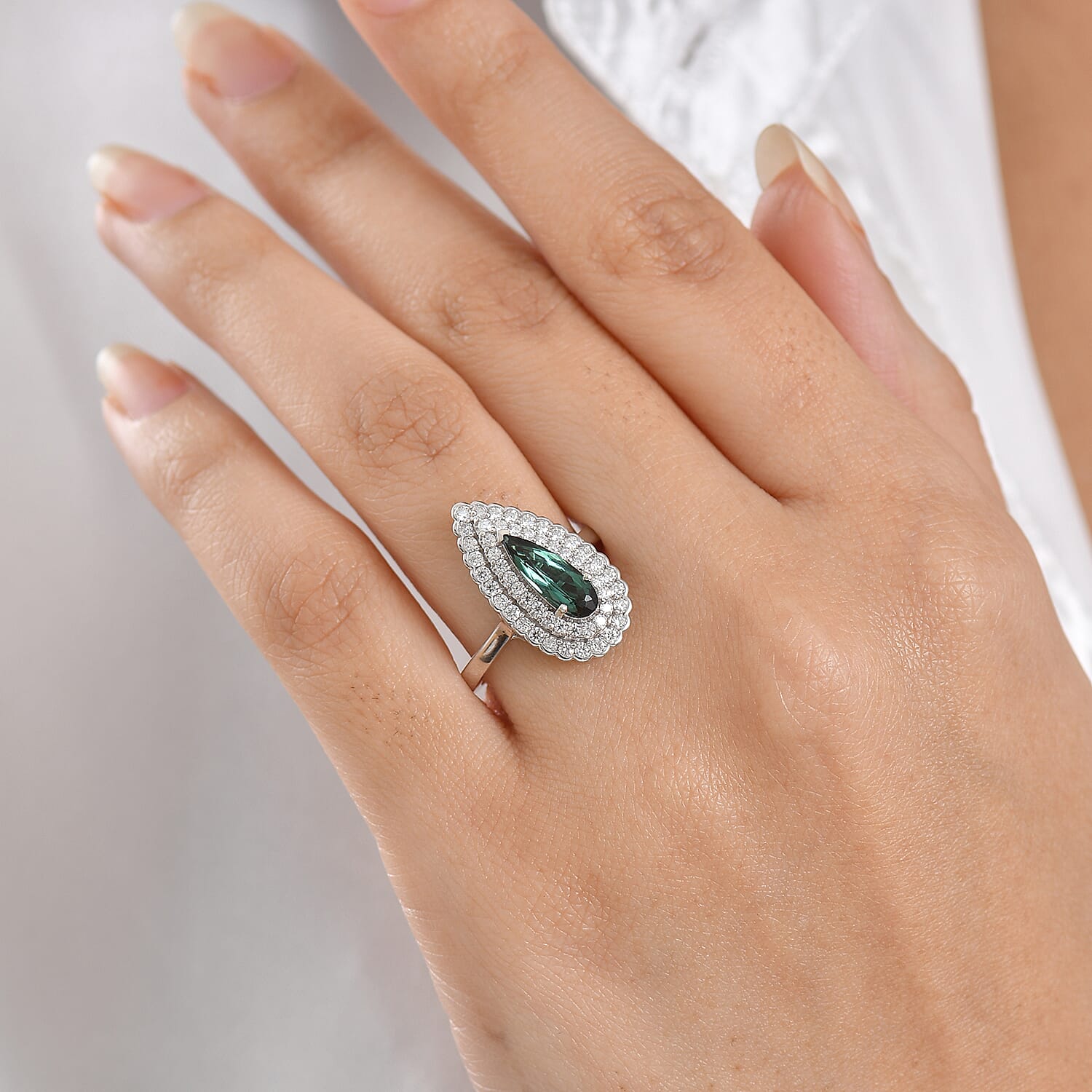 D'Joy AAA Pirineu Lagoon Tourmaline and Moissanite 1.50 ctw Ring in Rhodium Over Sterling Silver (Size 5.0)