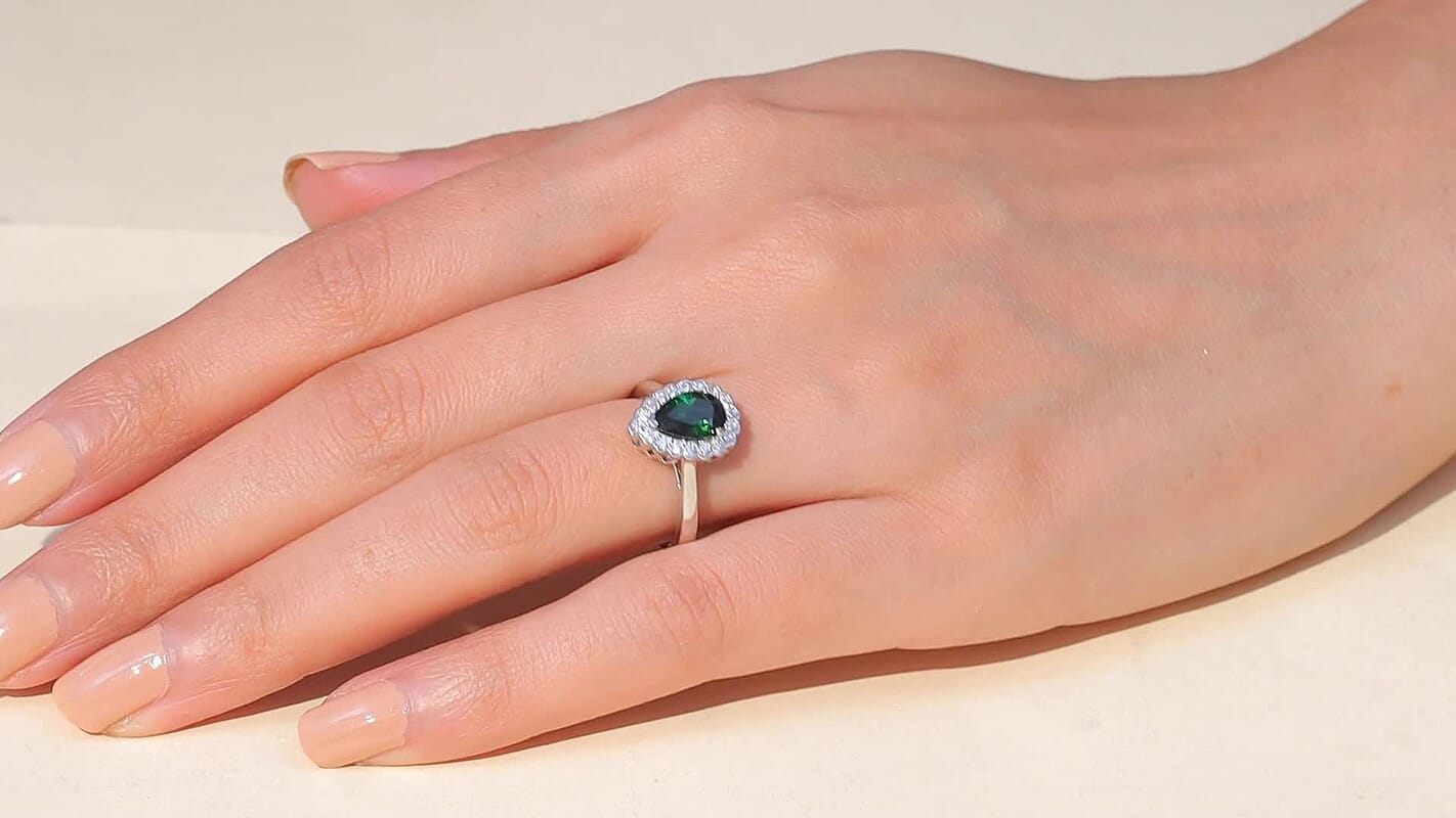 Certified & Appraised Rhapsody 950 Platinum AAAA  Pirineu Lagoon Tourmaline, Diamond (E-F, VS) (0.27 cts) Ring (Size 10.0) (6.22 g) 1.50 ctw