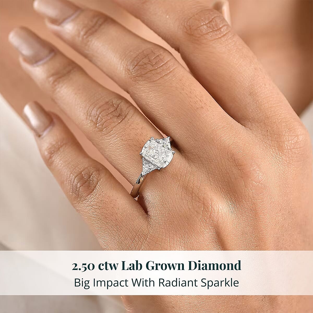 Luxuriant Lab Grown Diamond E-F VS 2.50 ctw Ring in 950 Platinum (Size 7.0) 4.26 Grams image number 1