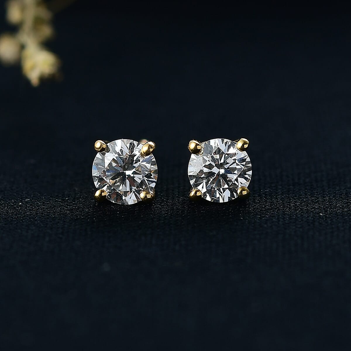 Luxuriant Lab Grown Diamond G-H SI 1.10 ctw Earrings in 18K Vermeil Yellow Gold Over Sterling Silver image number 1