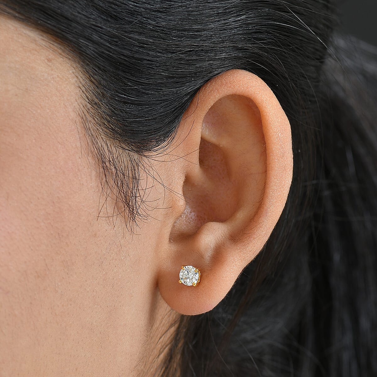 Luxuriant Lab Grown Diamond G-H SI 1.10 ctw Earrings in 18K Vermeil Yellow Gold Over Sterling Silver image number 2