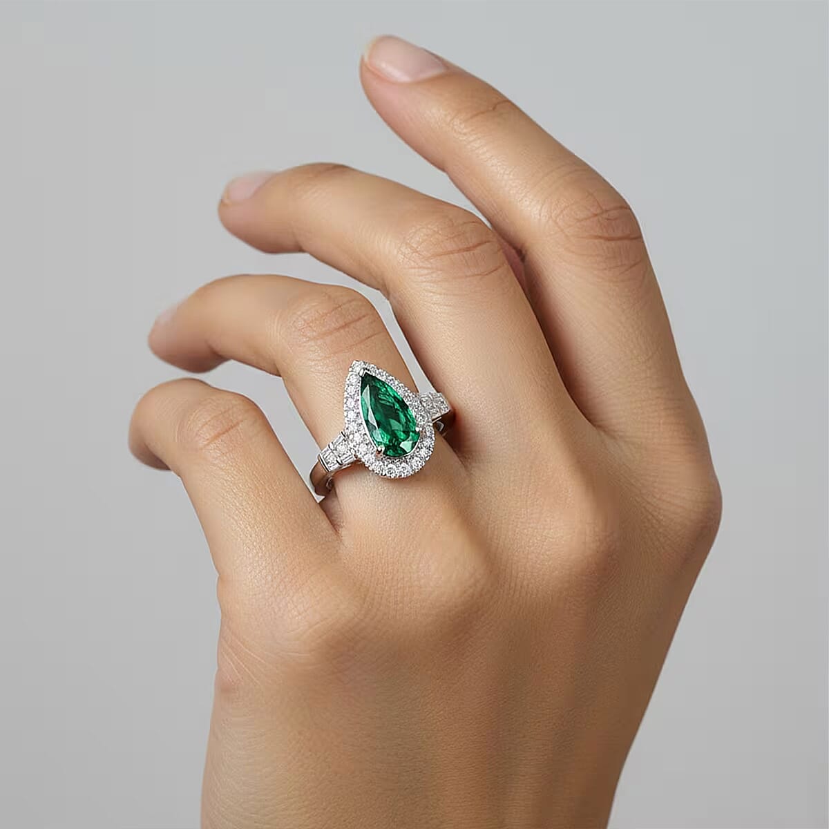  Certified & Appraised Rhapsody AAAA Pirineu Lagoon Tourmaline and E-F VS Diamond 1.45 ctw Ring in 950 Platinum (Size 9.0) 7 Grams image number 1