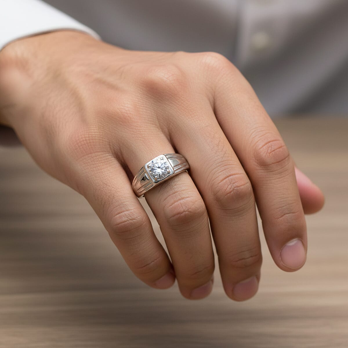 Luxuriant Lab Grown Diamond G-H SI 1.00 ctw  Men's Ring in 950 Palladium (Size 12.0) 4.90 Grams (Del. in 10-12 Days)  image number 2