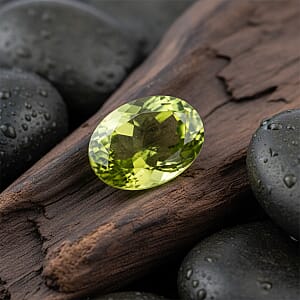 AAAA Cruzeiro Olive Tourmaline (Ovl 9x7 mm) 1.70 ctw
