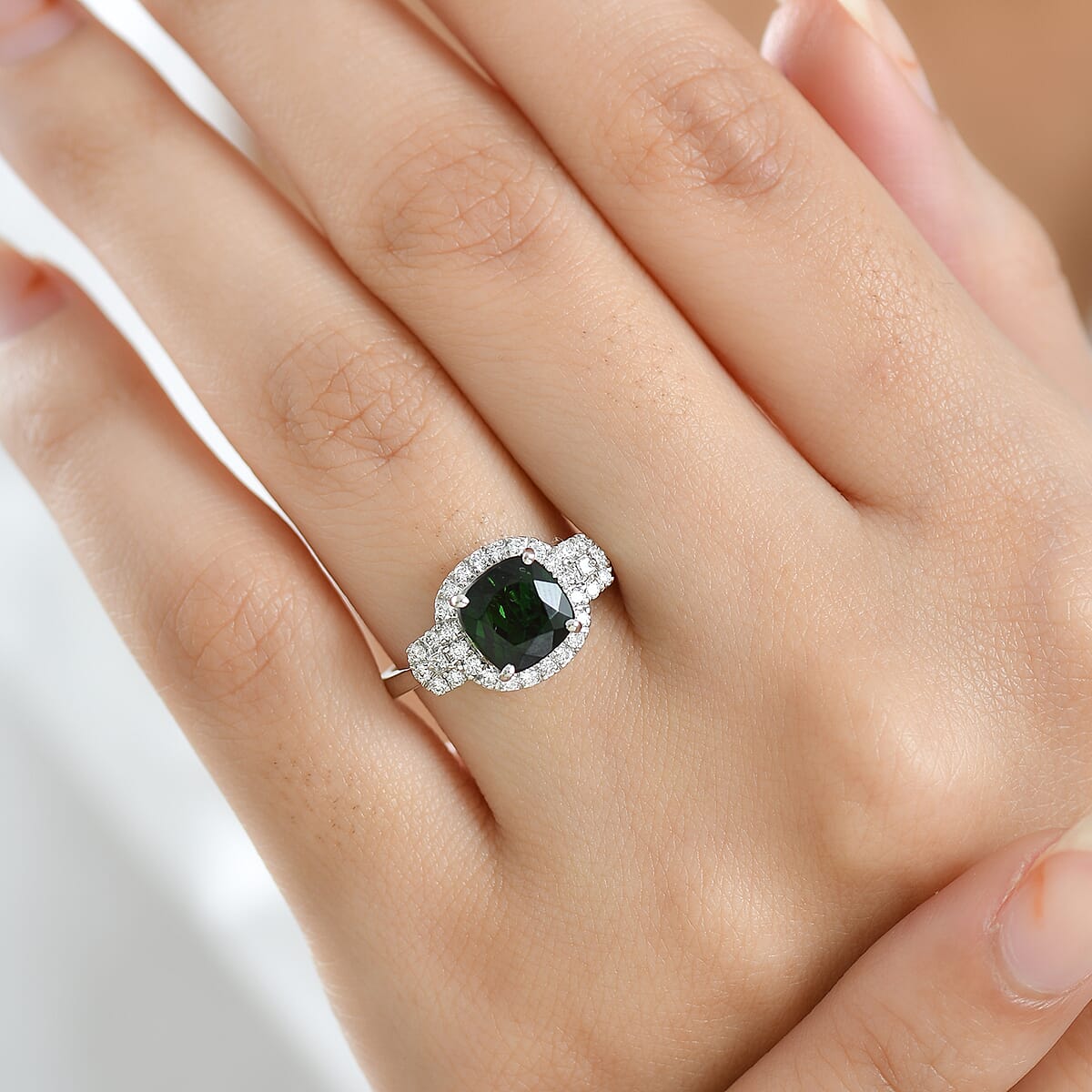 Doorbuster Rhapsody AAAA Santa Rosa Tourmaline and Diamond E-F VS 2.65 ctw Ring in 950 Platinum (Size 6.0) 6.0 Grams image number 2