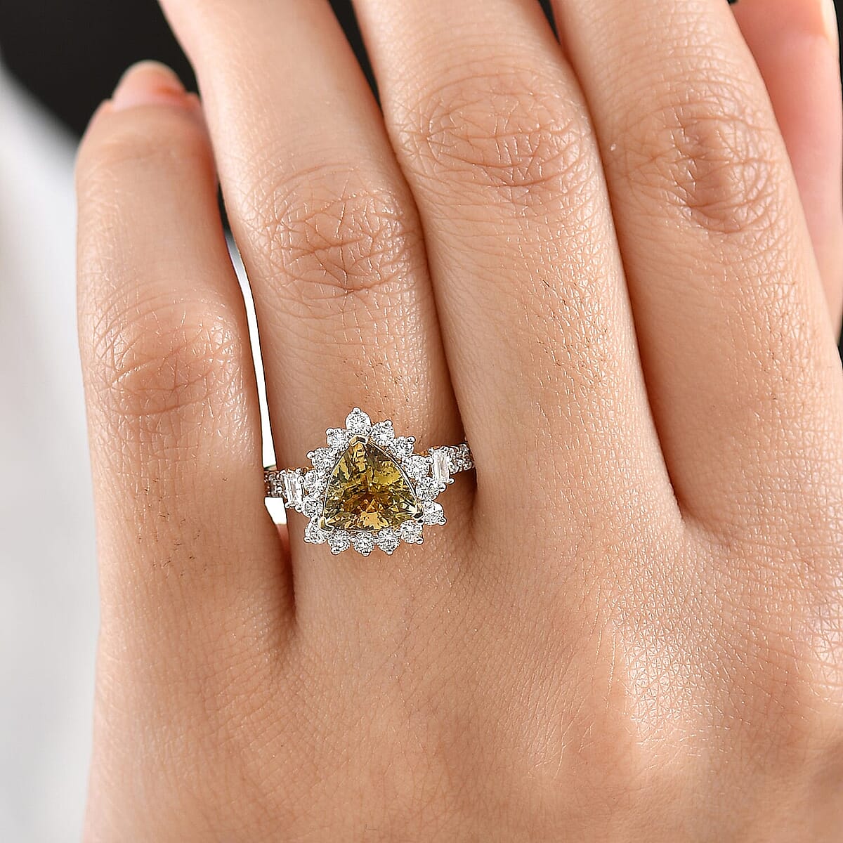 Certified and Appraised AAA Golden Tanzanite, Lab Grown Diamond Sunburst Halo Ring in 10K Yellow Gold 2.50 ctw (Size 5.5) image number 2