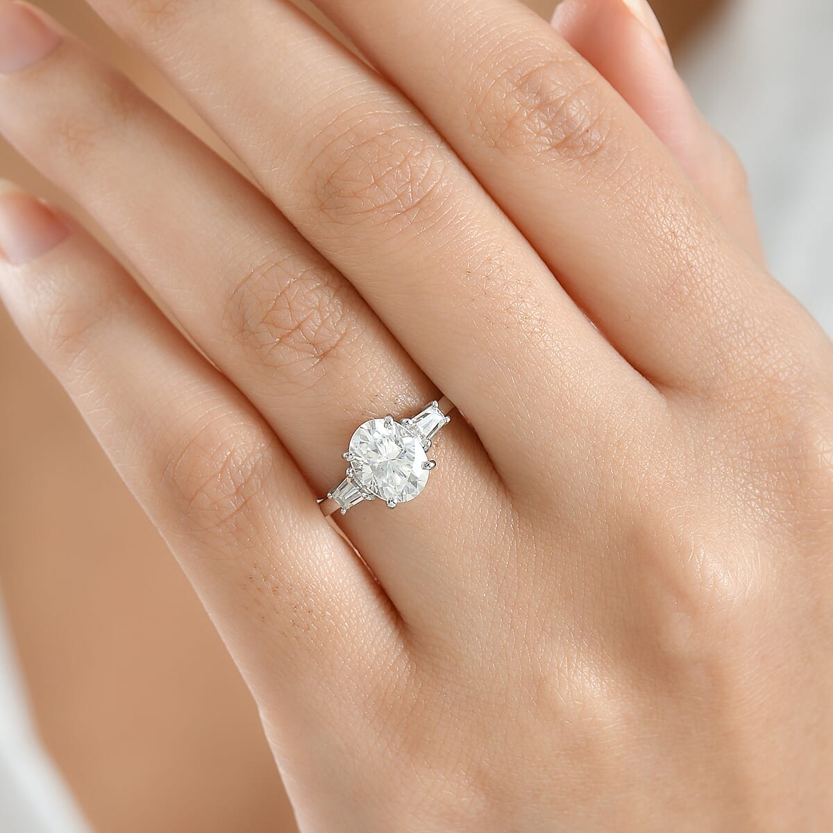 Doorbuster D'Joy Moissanite 2.25 ctw Ring in Rhodium Over Sterling Silver (Size 9.0) image number 2