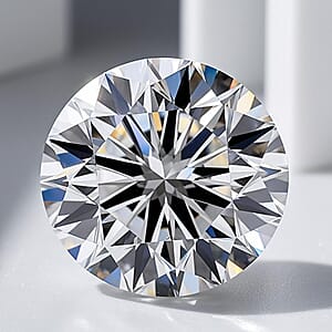 Lab Grown Diamond Round 8-8.4 Faceted Cut Internally Flawless 1.02 ctw