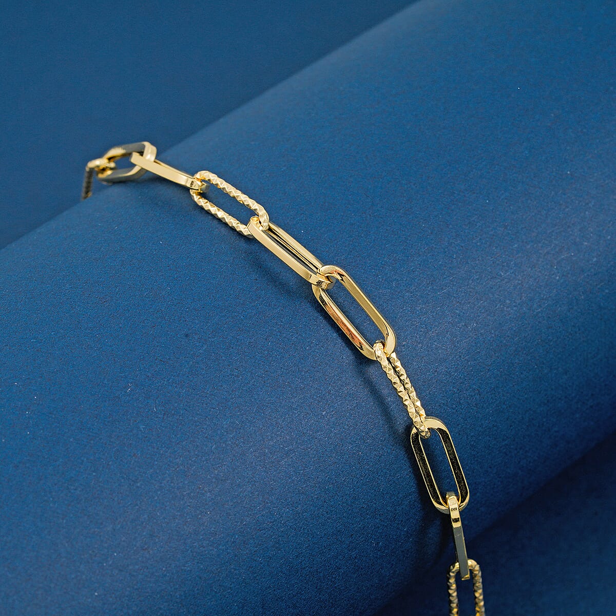 Italian Dual Glow Paperclip Chain Bracelet in 10K Yellow Gold (7.50 In) 1.8 Grams image number 1