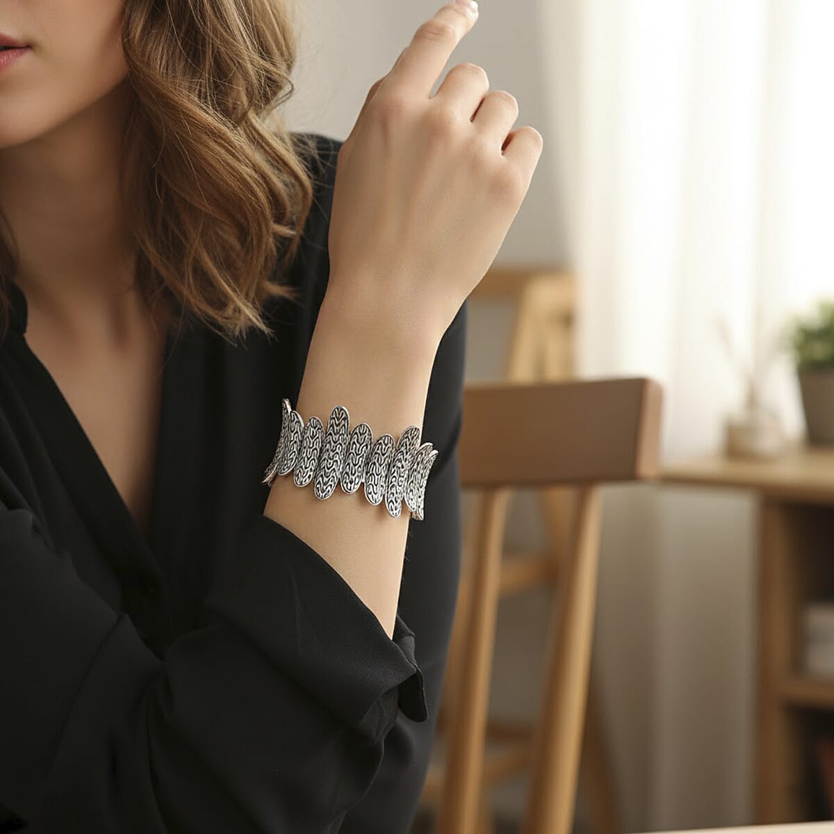 D'Joy Bali Legacy Tulang Naga Cuff Bracelet in Sterling Silver (7.25 In) 45.70 Grams image number 2