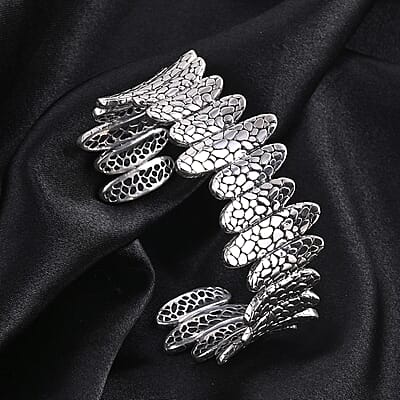 D'Joy Bali Legacy Pebble Cuff Bracelet in Sterling Silver (8.00 In) 55.85 Grams