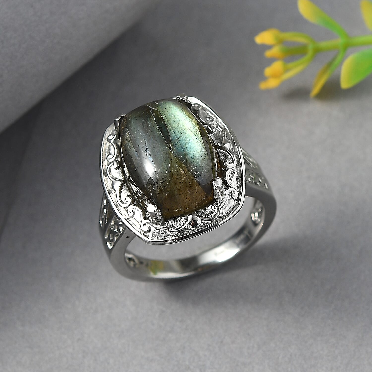 EverTrue Malagasy Labradorite Ring in Stainless Steel (Size 5.0) 12.75 ctw